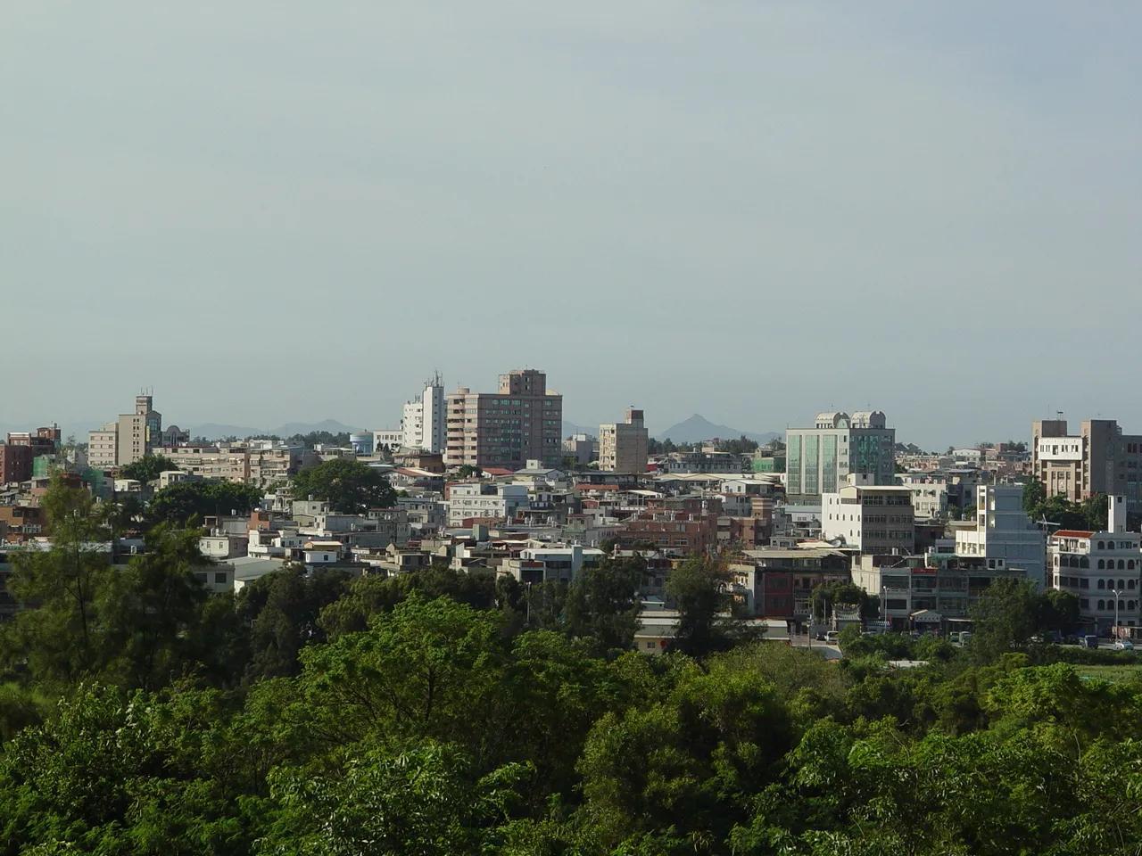 台湾离大陆最近距离多少公里，台湾具体包括哪些地方-