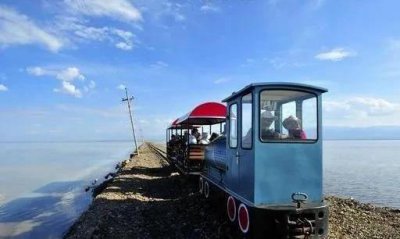 ​不用去乌尤尼盐沼，在国内也有＂天空之镜＂，门票只需70，太值了