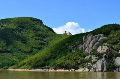 ​黑龙江一人工湖走红，景美不输西湖，门票免费