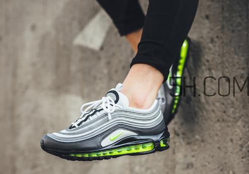 nike air max 97 neon配色上脚效果怎么样？