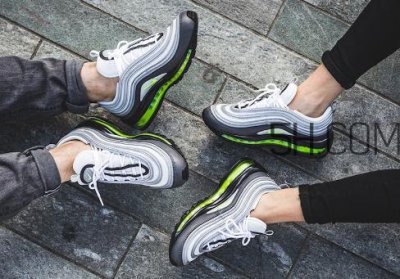 ​nike air max 97 neon配色上脚效果怎么样？