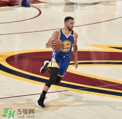 under armour curry4 low什么样？库里第四代总决赛战靴低帮版谍照