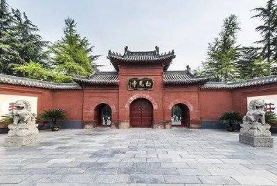 ​中国第一所佛教寺院：白马寺